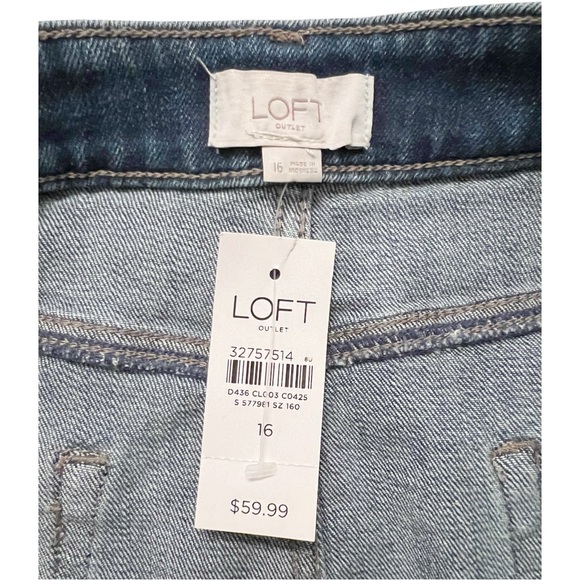 Loft Stretch Distressed Denim Raw Hem Jean Skirt Size 16 NWT - Picture 3 of 4